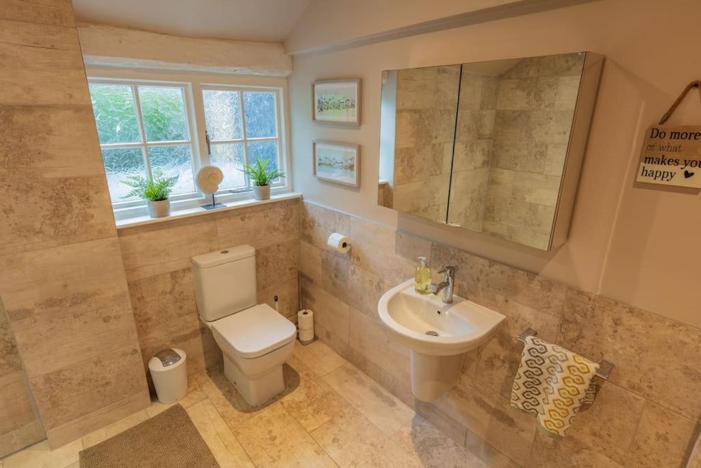 Halfmoon Lodge @ Knights Hole Wheelchair Access クランブルック エクステリア 写真